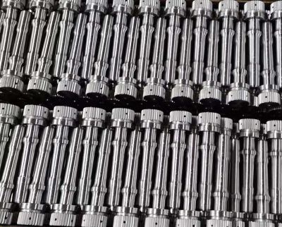 Diesel engine connecting rod bolt